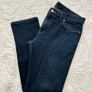 Excellent Condition LOUIS VUITTON

AUTHENTIC SLIM JEANS